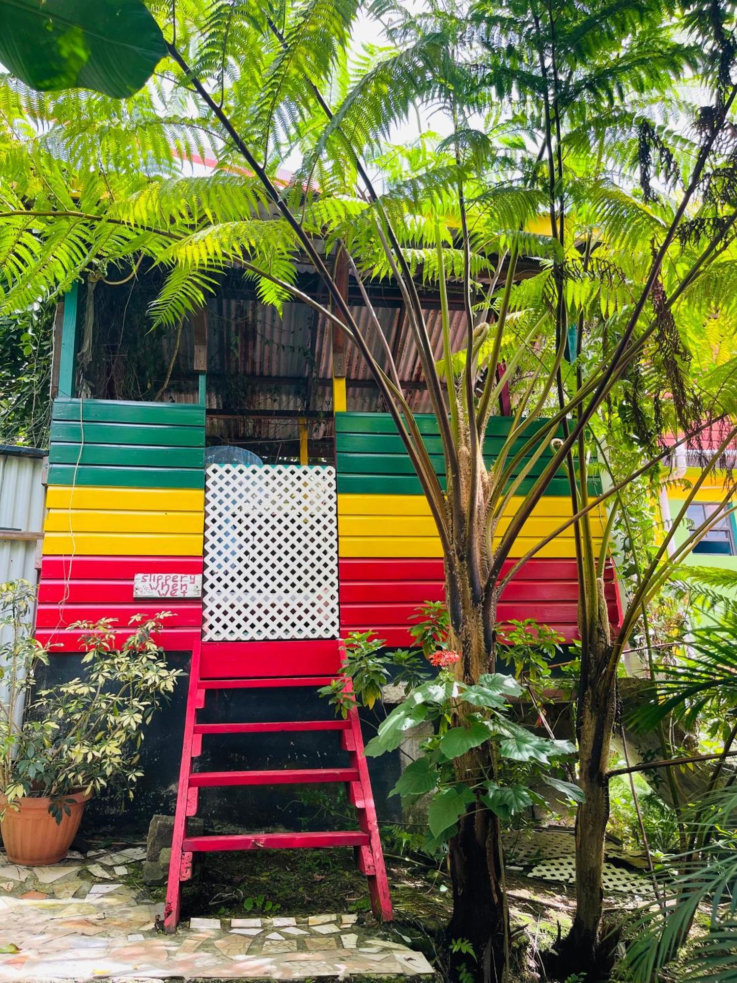 Le Petit Paradis 로조 외부 사진
